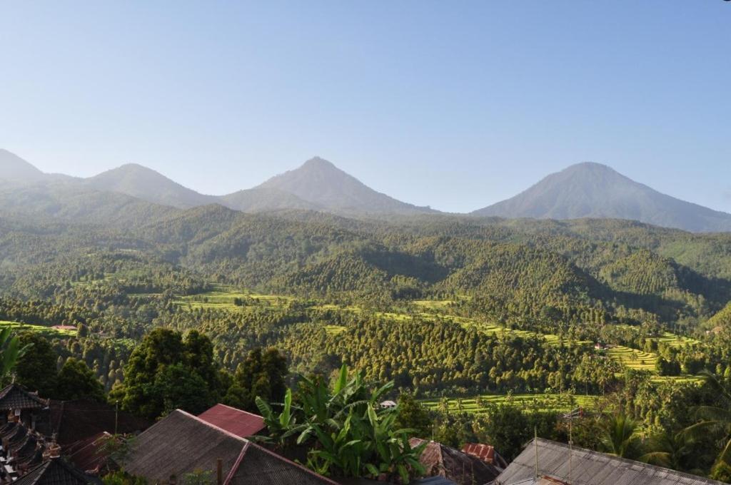 One Homestay And Warung Мундук Екстер'єр фото