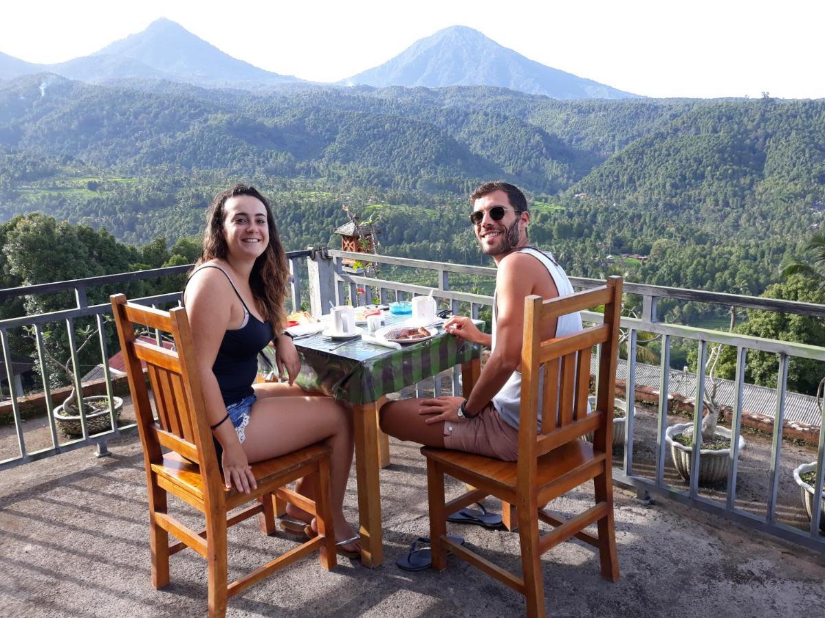 One Homestay And Warung Мундук Екстер'єр фото