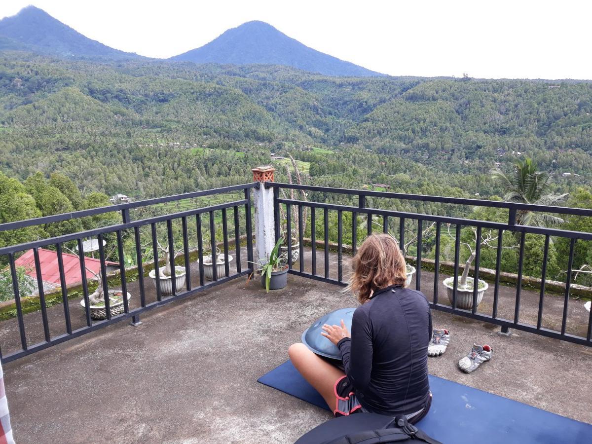 One Homestay And Warung Мундук Екстер'єр фото